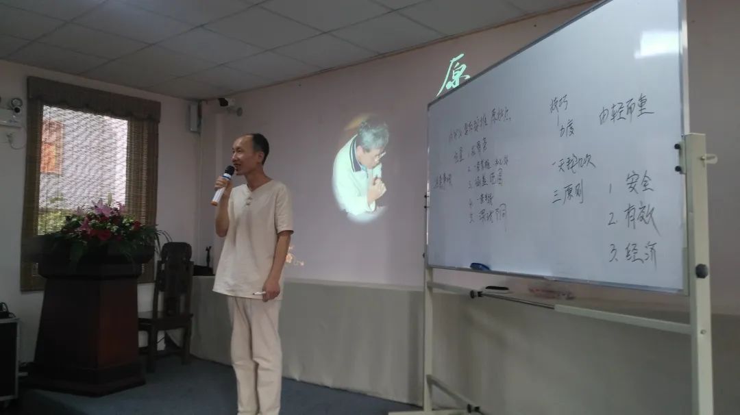 (●'◡'●)6月庆祝春播春种顺利完成！ 姜膏姜油 端午糯米 会员积分换购特惠 ，2023预售大米 会员折上折 6.18折
